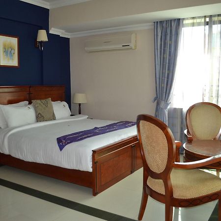 Hotel Nikko Towers Dar es Salaam Exterior foto